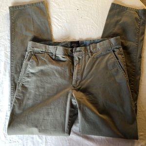 gap slim fit khakis - 32x32